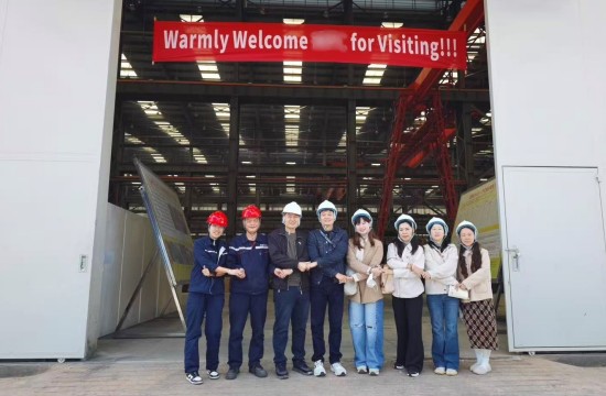 Menyambut Hangat Delegasi Klien Thailand di Pabrik Kami